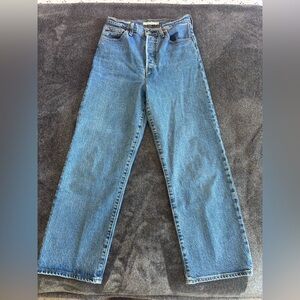 Levi’s Ribcage Straight Ankle Jeans Medium Wash